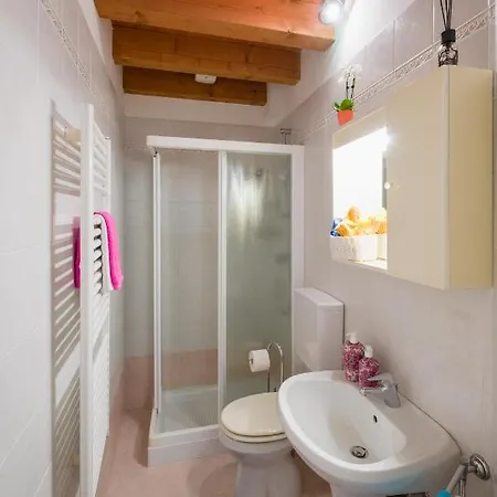 Pink Paradise * Μπουράνο