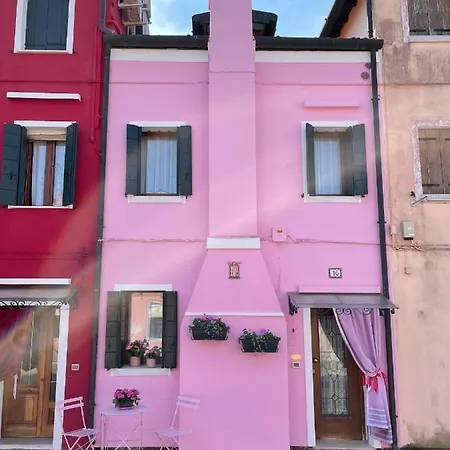 Pink Paradise Lägenhet