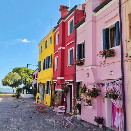 Pink Paradise *
