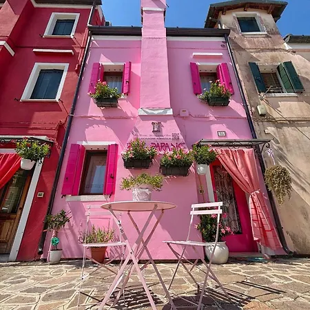 Pink Paradise * Burano